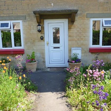 Calne Bed And Breakfast Exterior foto